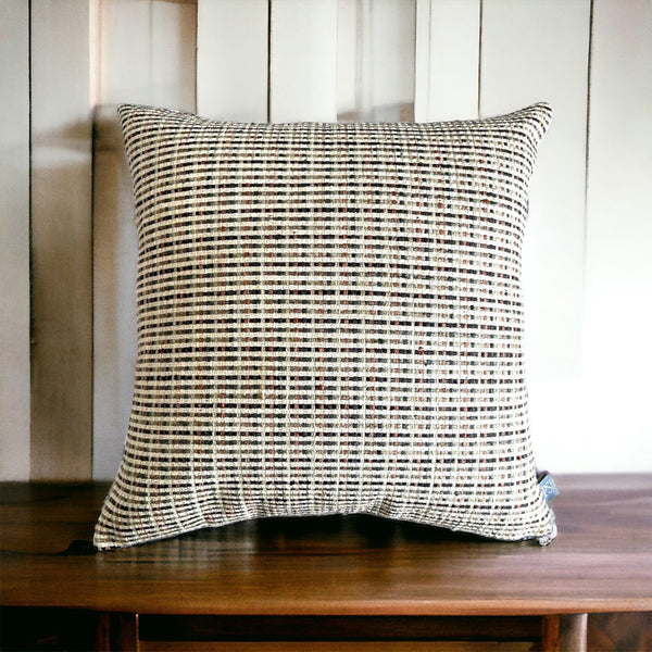 Stylish Checkered Pattern Contemporary Cushion Cover